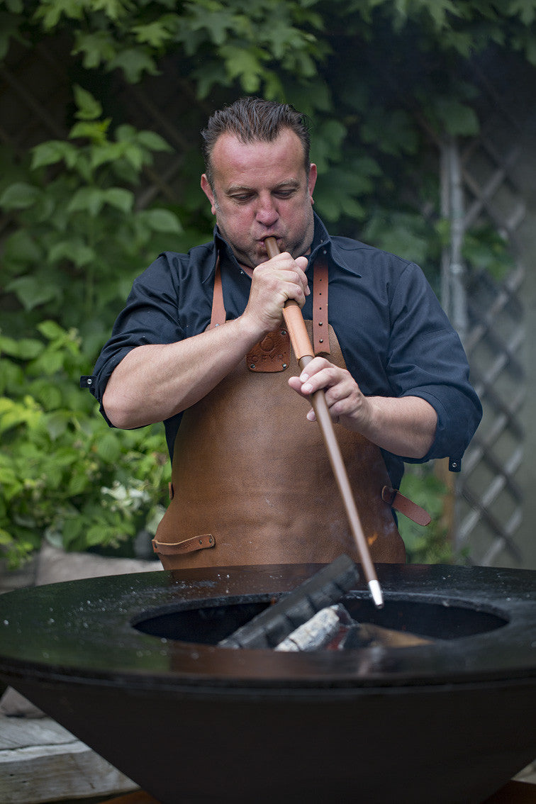 SET SOPLADOR Y PINZAS PARA LEÑA NEGRO