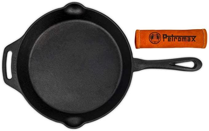 PROTECTIVE HANDLE FOR PAN