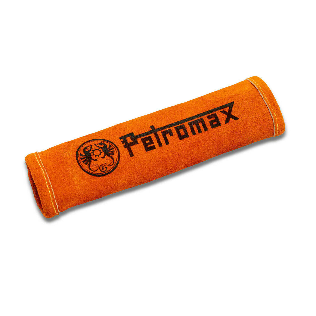 PROTECTIVE HANDLE FOR PAN