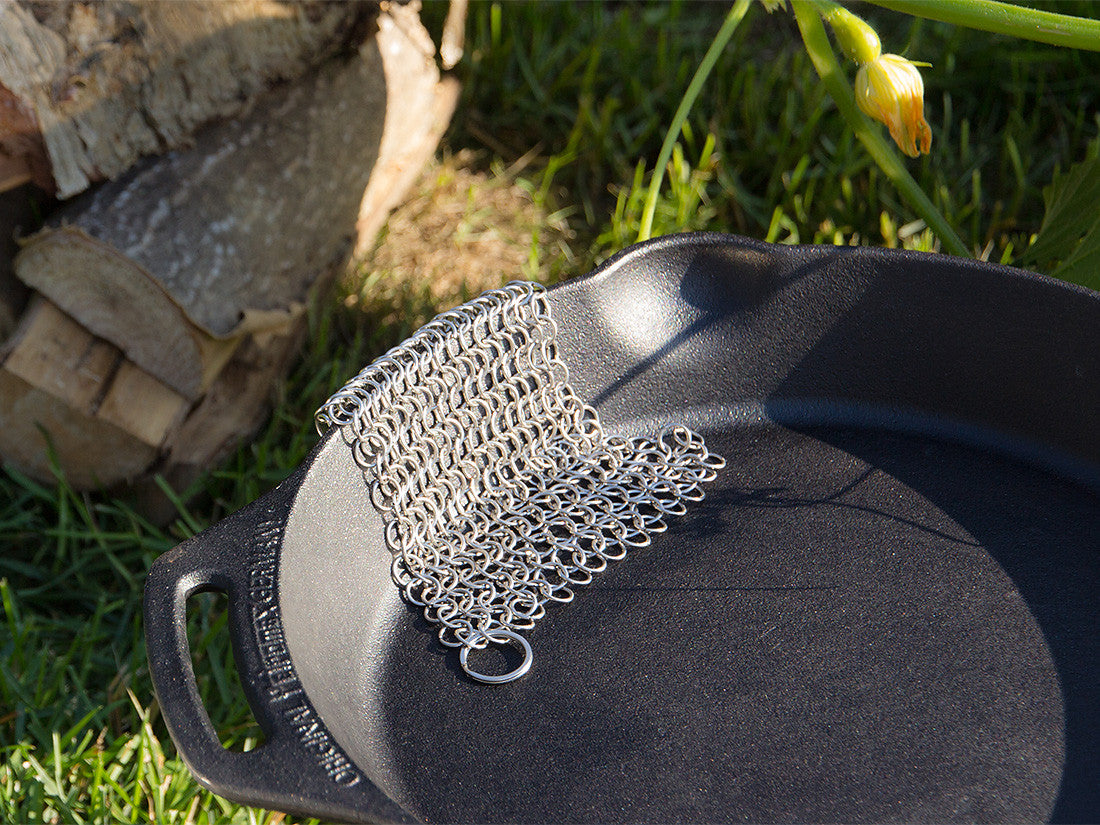 CHAIN MAIL CLEANER FOR CAST AND FORGED IRON