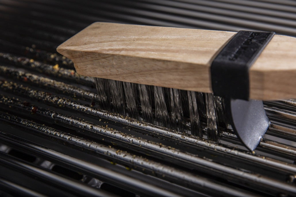 SOLID WOOD BRUSH WITH STAINLESS STEEL BRISTLES
