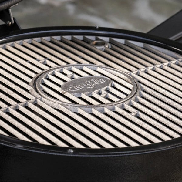 CHAR-GRILLER® -AKORN Kamado Grill Smoke